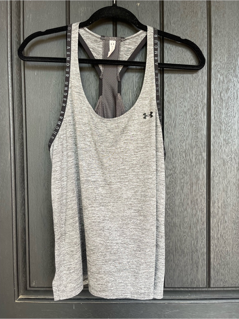 Under Armour HeatGear Gray Racerback Workout Tank Size Medium